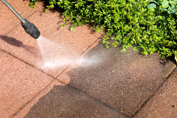 Best Garage Pressure Washing  in Jonestown, PA